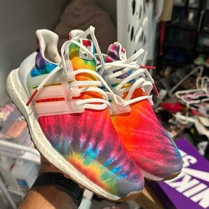 Adidas nice kicks size 10